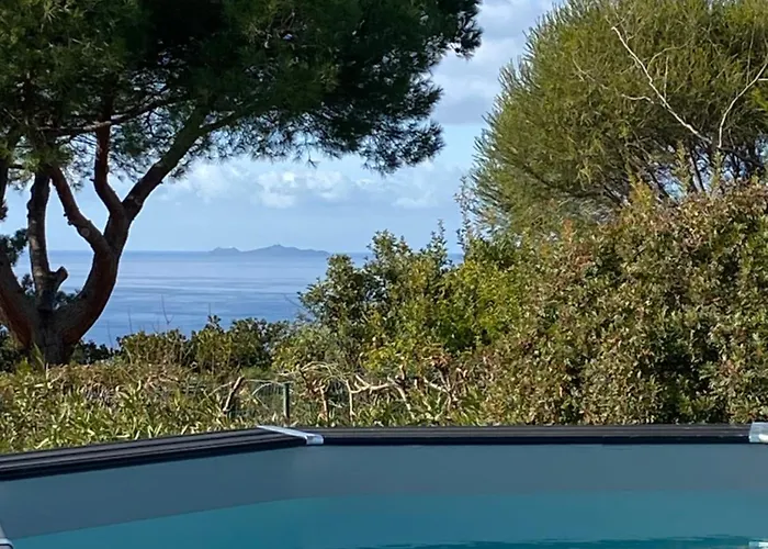 Villa 180 M2 Vue Mer Piscine Climatisee Grand Jardin 5000 M2 Cloture Calme