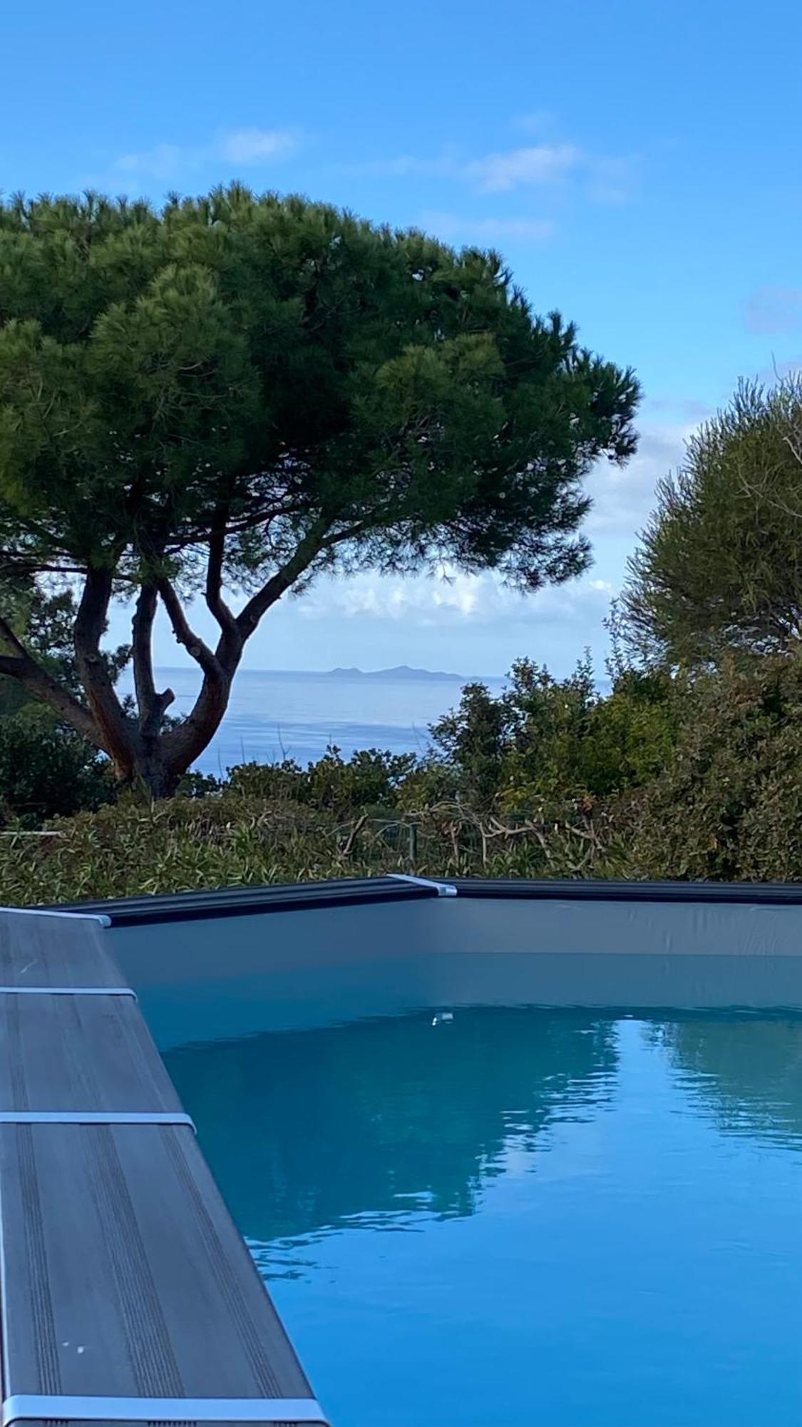 180 M2 Vue Piscine Climatisee Grand Jardin 5000 M2 Cloture Calme *